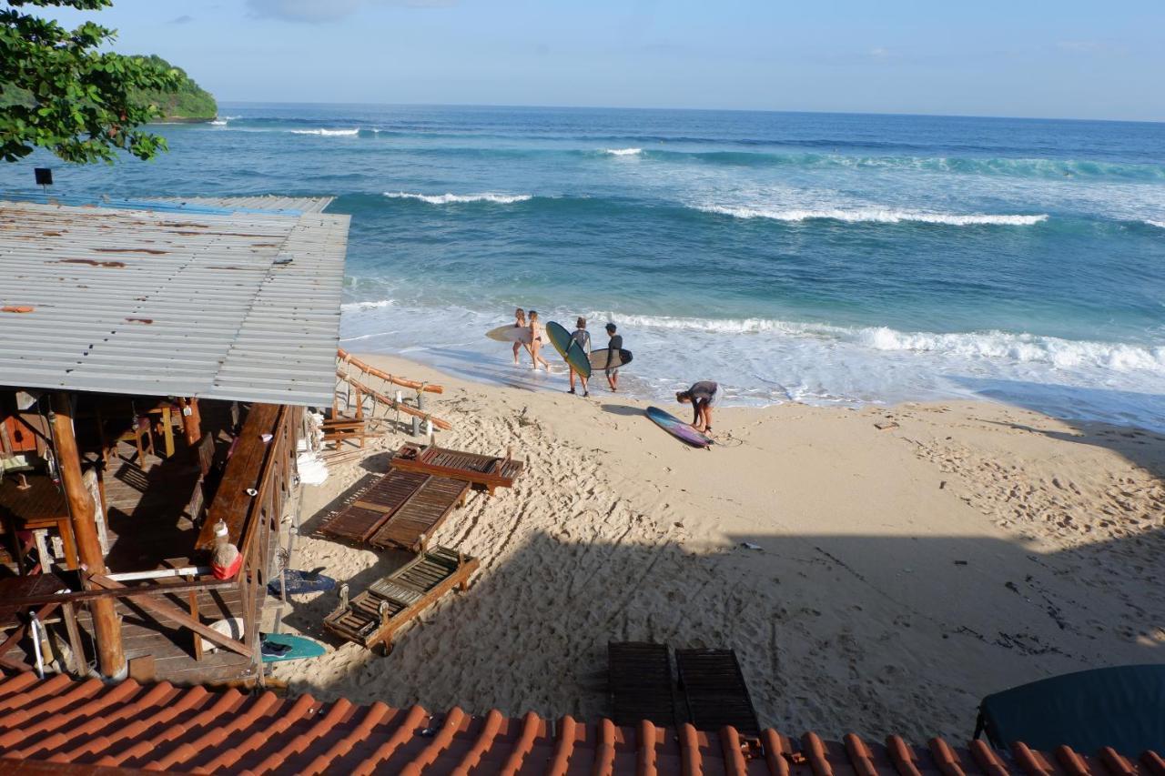 Santai Warung Bali Hotel Jimbaran  Exterior photo